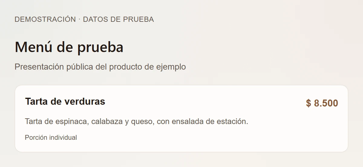 Menú web de prueba con Tarta de verduras, descripción y precio de 8.500 pesos, coincidentes con el editor